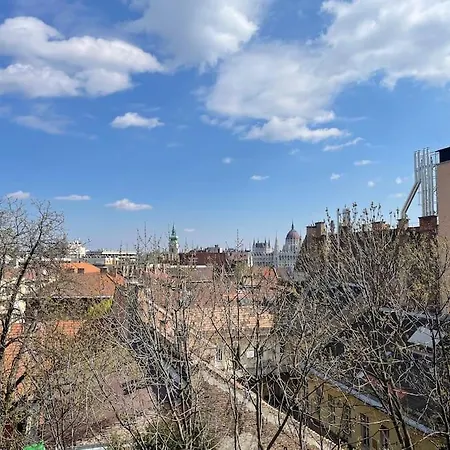Buda Castle Toldy Appartamento